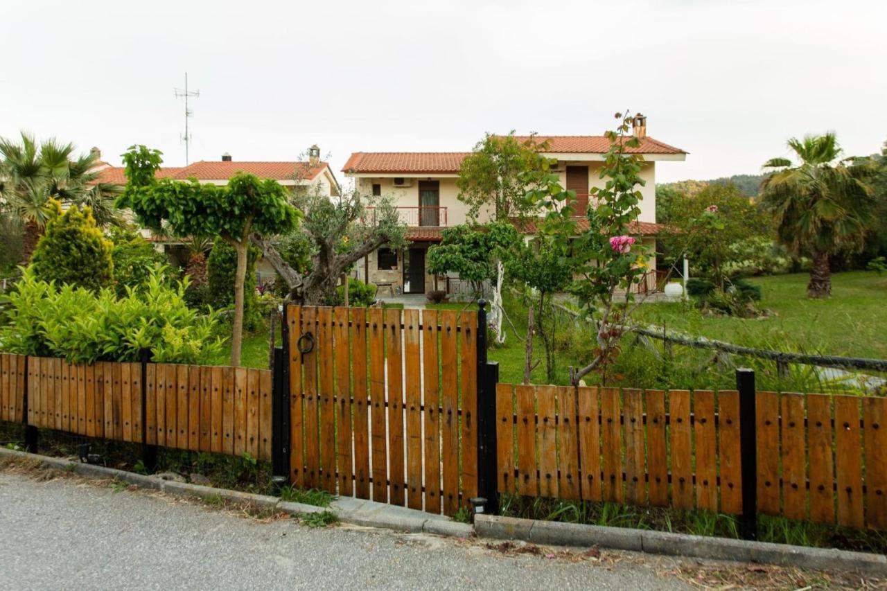 Villa Pino Pueblo Palioúri Eksteriør bilde